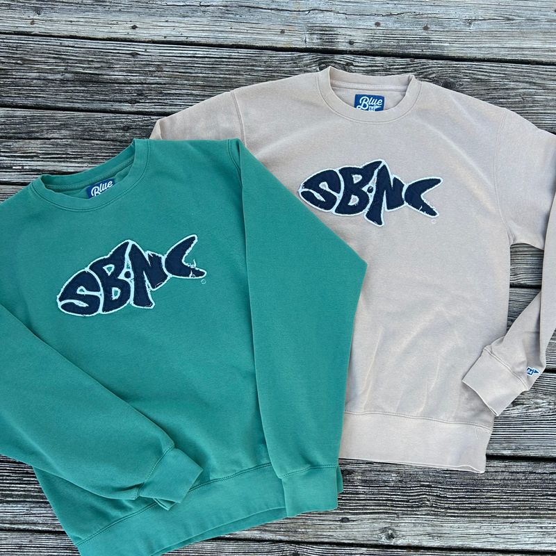 SBNC FISH APPLIQUE COLLEGIATE CREW
