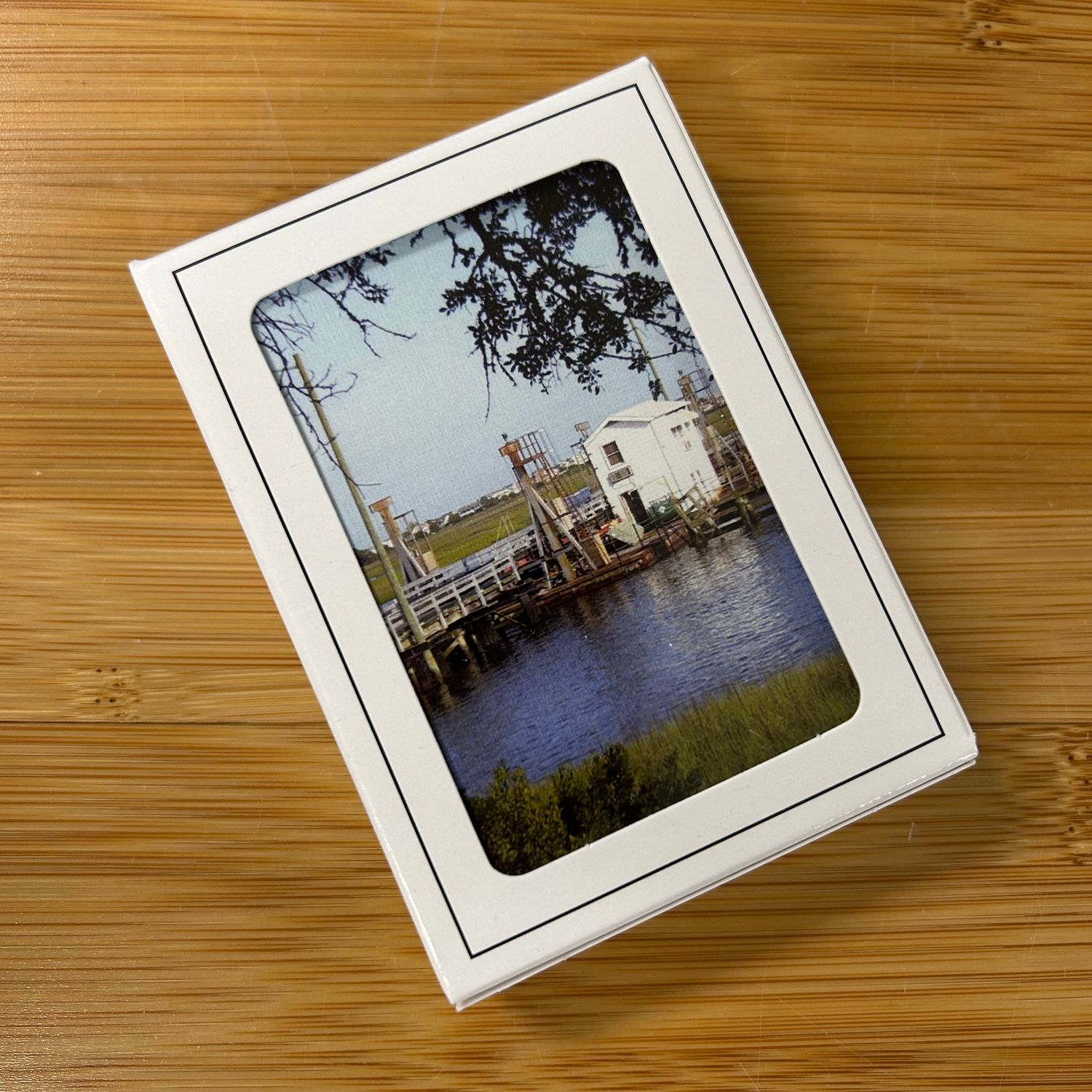 PLAYING CARDS OLD BRIDGE PHOTO