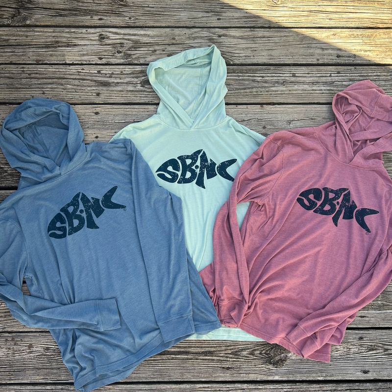 SBNC FISH HOODED LS