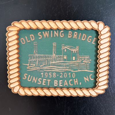 OLD SWING BRIDGE MAGNET (GREEN)