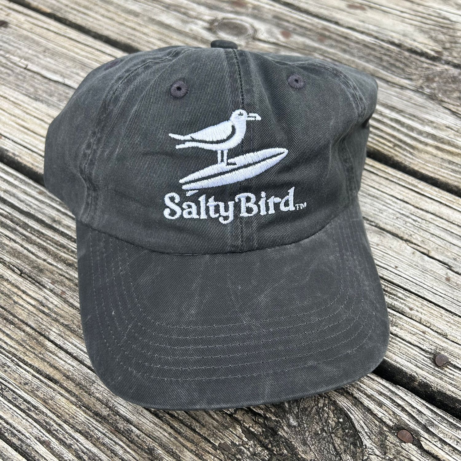 SALTY BIRD EMB CAP (CHARCOAL)