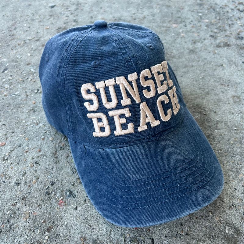 SUNSET BEACH PUFF EMB CAP (NAVY)