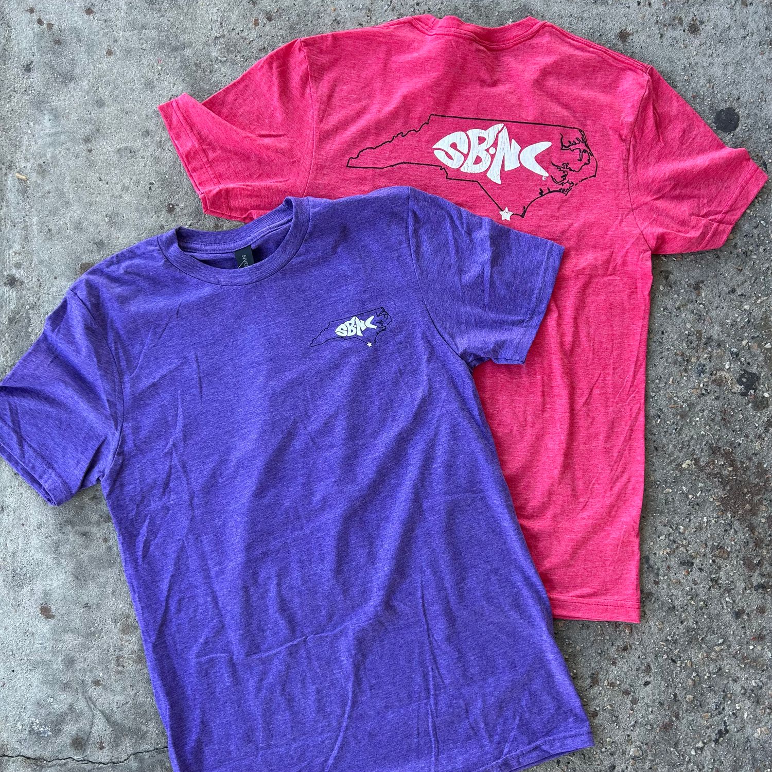 SBNC FISH NORTH CAROLINA SS LCFB TEE