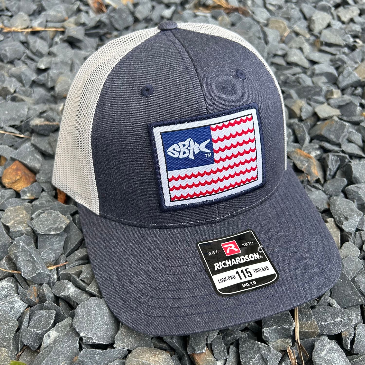 SBNC FISH WAVES FLAG PATCH CAP HTHNAV/LTGRY 115