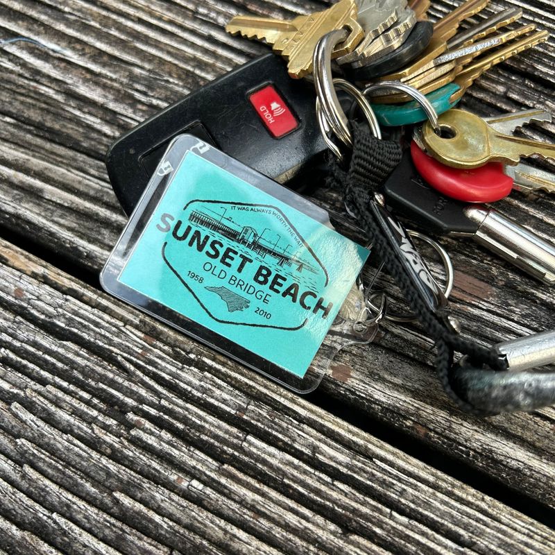 OLD BRIDGE DIAMOND KEYRING