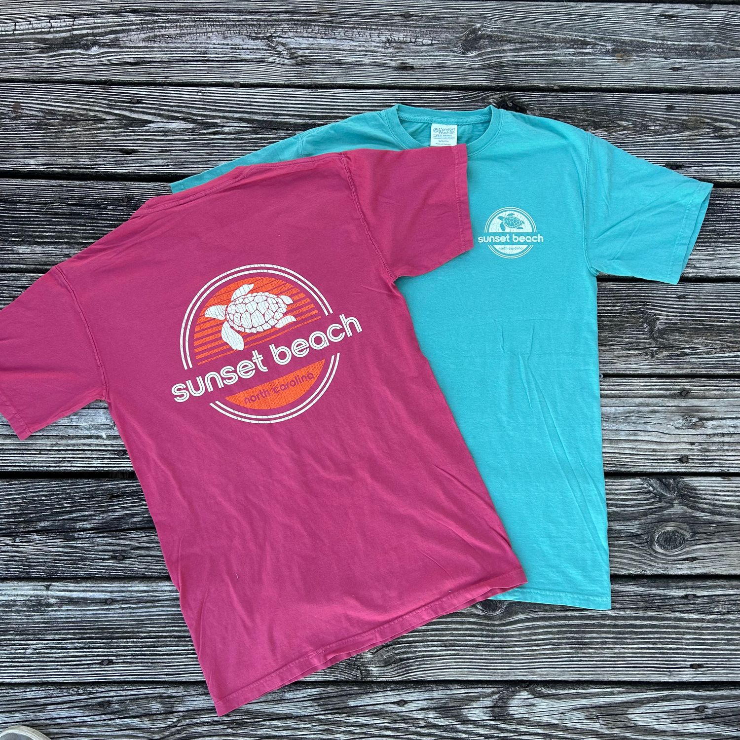 SETTING SUN SEA TURTLE CW TEE