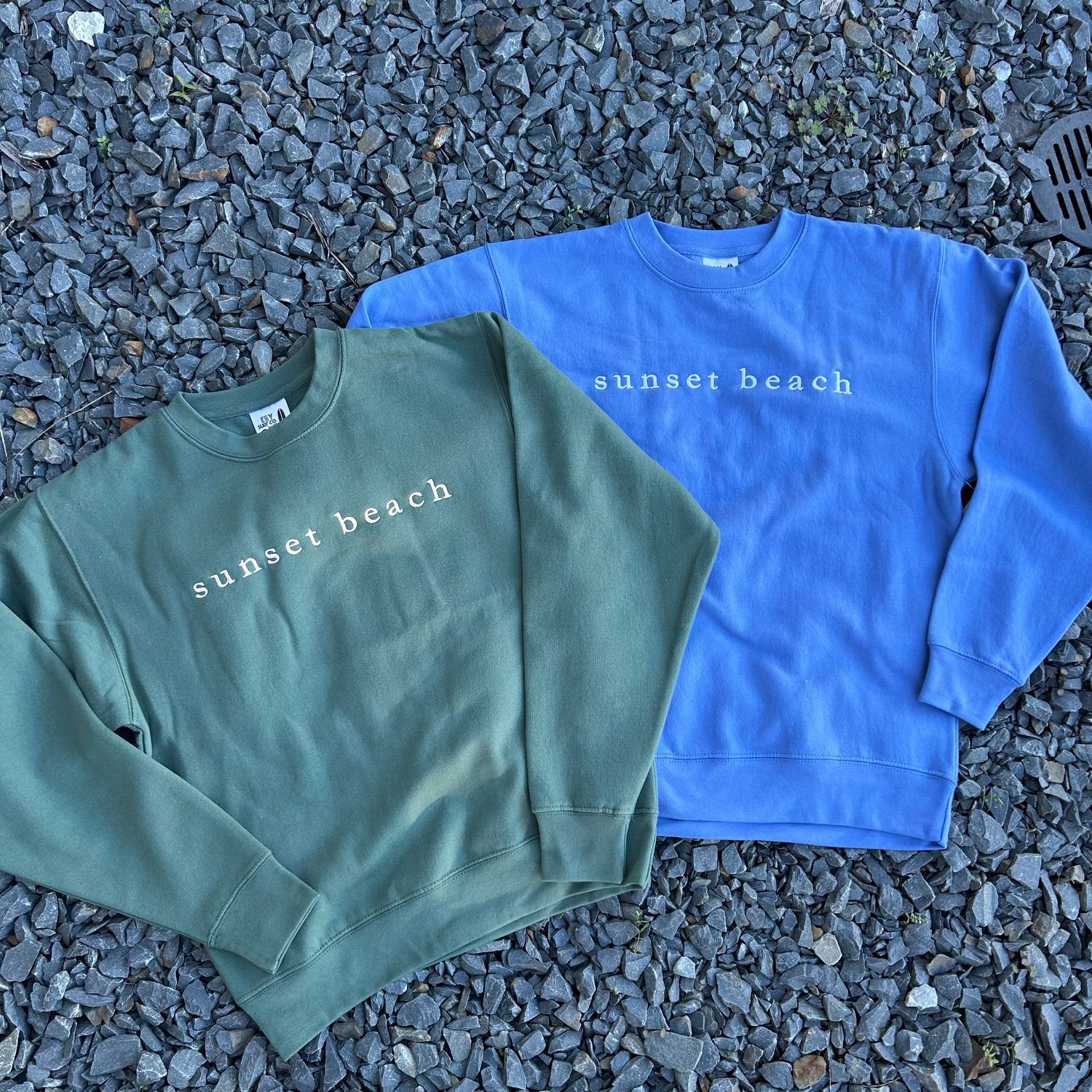 SIMPLE SUNSET BEACH EMB CREW