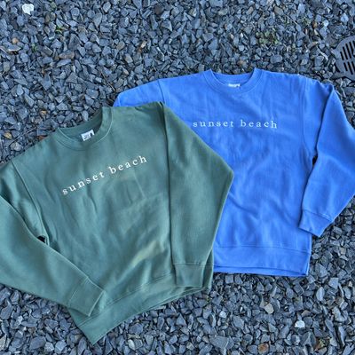 SIMPLE SUNSET BEACH EMB CREW SIMPLE SUNSET BEACH EMB CREW