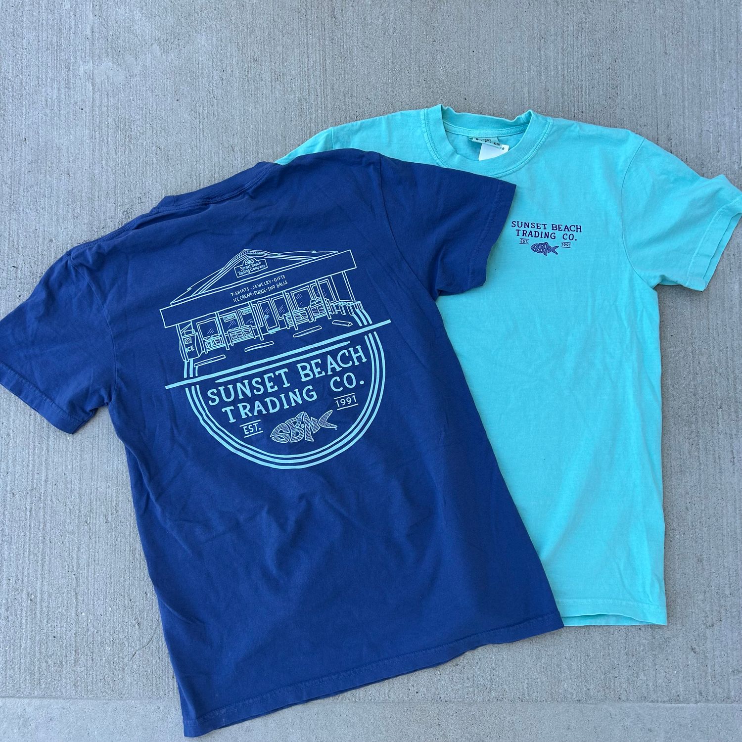 TRADING COMPANY SKETCH TEE