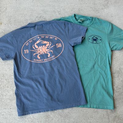 SBNC CRAB LATLONG OVAL CC TEE