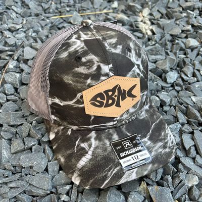 CAP SBNC FISH HEX PATCH MOSSY OAK ELEMENTS BLACK-TIP/CHAR 112