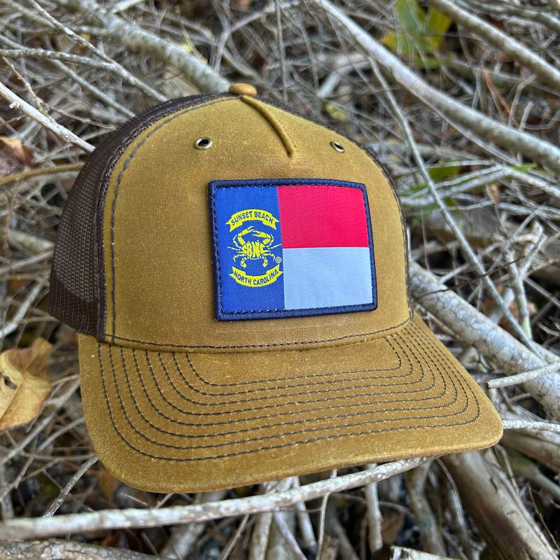 CAP SBNC CRAB NC FLAG PATCH WHSKY/BROWN 112-WAXED CAP SBNC CRAB NC FLAG PATCH WHSKY/BROWN 112-WAXED