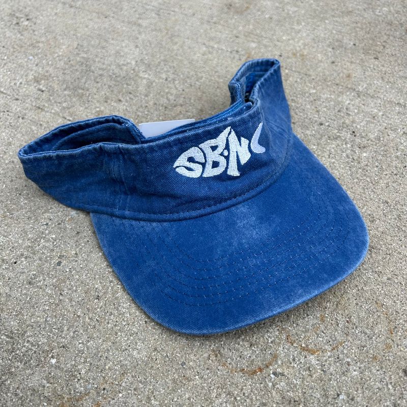 VISOR SBNC FISH (ROYAL)
