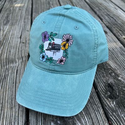 CAP KINDRED SPIRIT FLOWERS TTA (SOFT PINE)