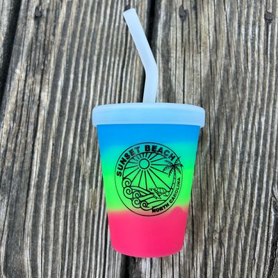 SILICONE CUP W/STRAW BEACHY VIBE 9oz CUP (SLUSH LAYERS) SILICONE CUP W/STRAW BEACHY VIBE 9oz CUP (SLUSH LAYERS)
