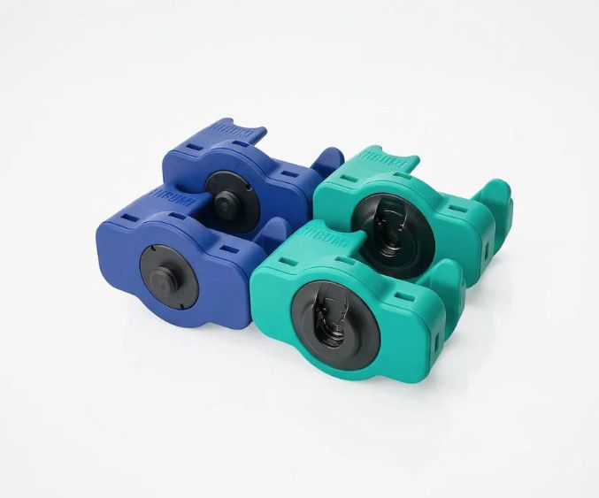 SHIBUMI 2-CHAIR CARRY CLIPS