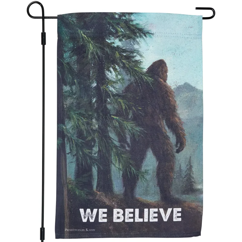 GARDEN FLAG WE BELIEVE BIGFOOT