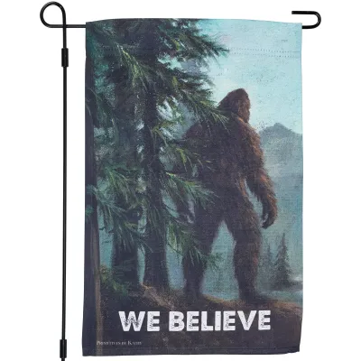 GARDEN FLAG WE BELIEVE BIGFOOT