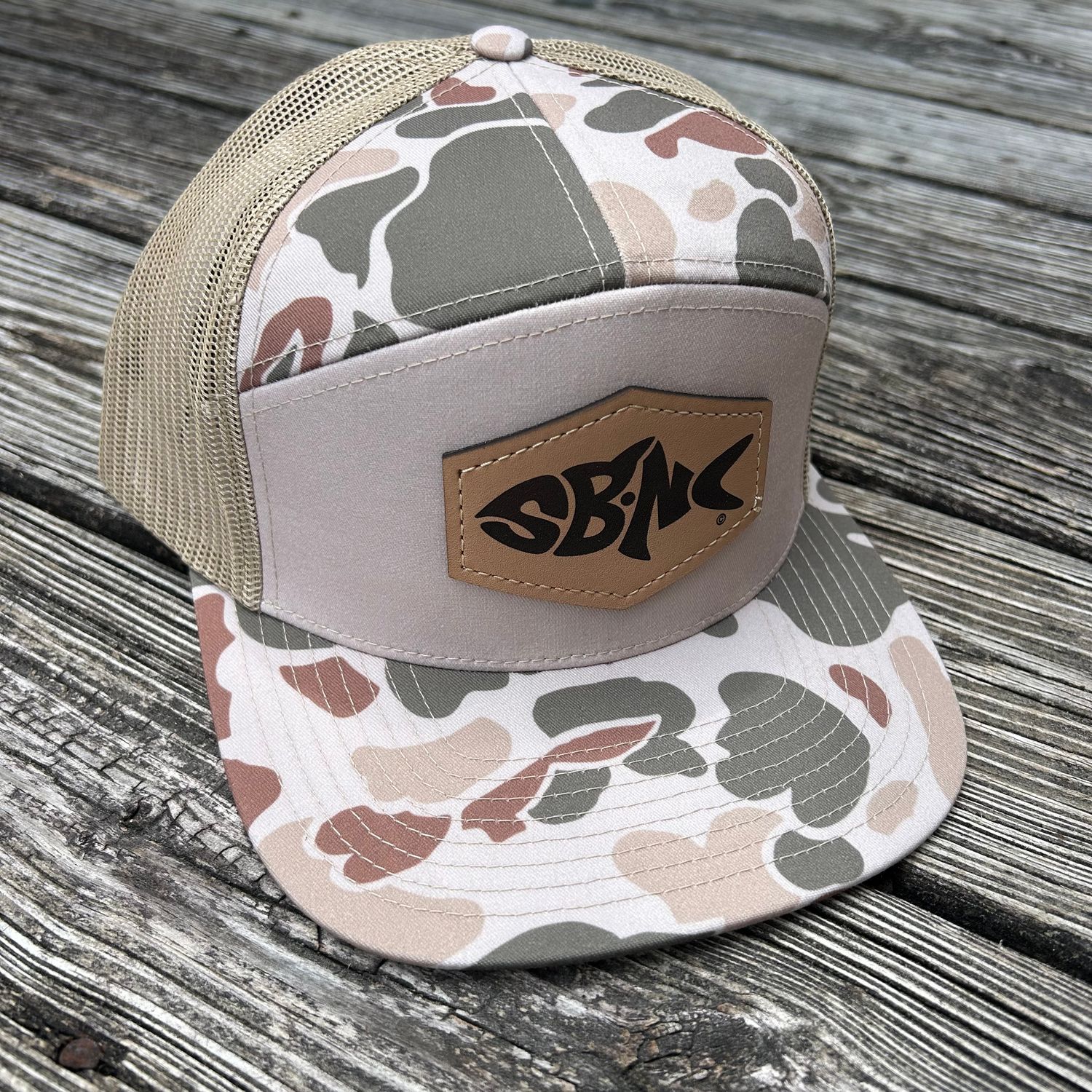 CAP SBNC FISH HEX PATCH 7-PANEL HARVEST DUCK CAMO/SANDSTONE 168P