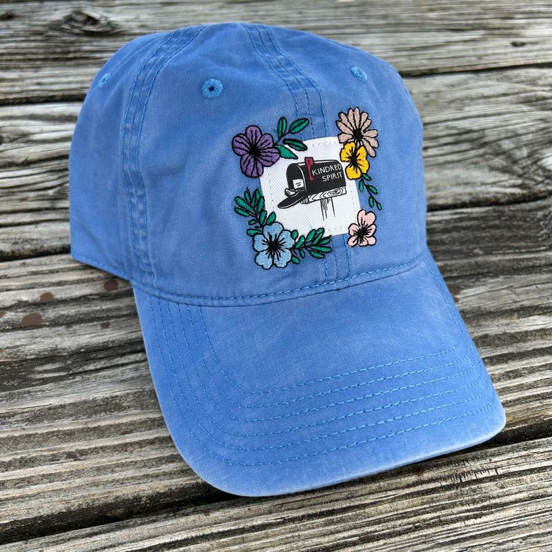 CAP KINDRED SPIRIT FLOWERS TTA (POWDER BLUE)