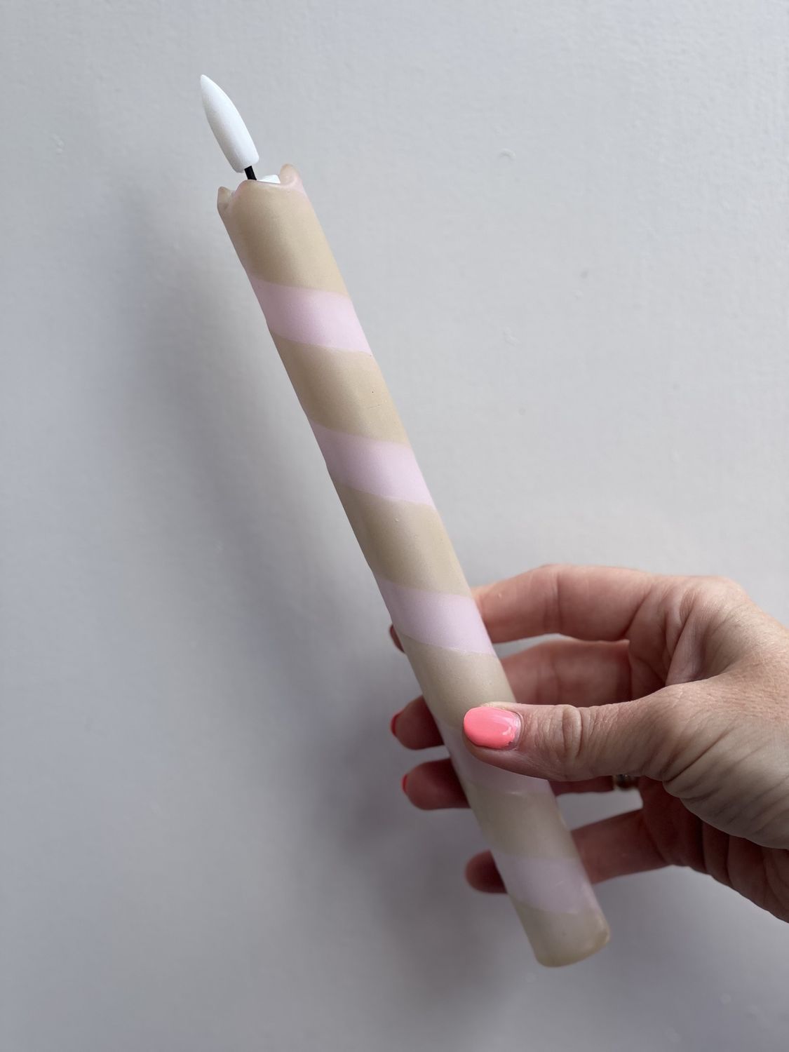 gedipte led kaars roze beige swirl