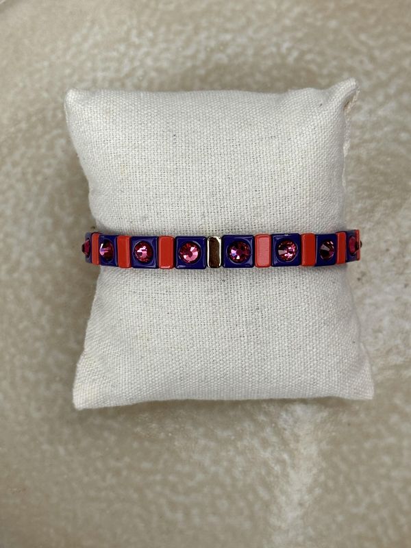 Armband paars/aardbeien roze met ingelegd diamantje 4
