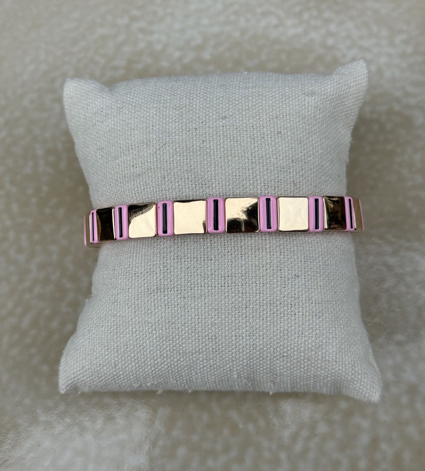 Armband emaille goud roze 64