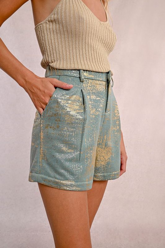 Short Perla sage green