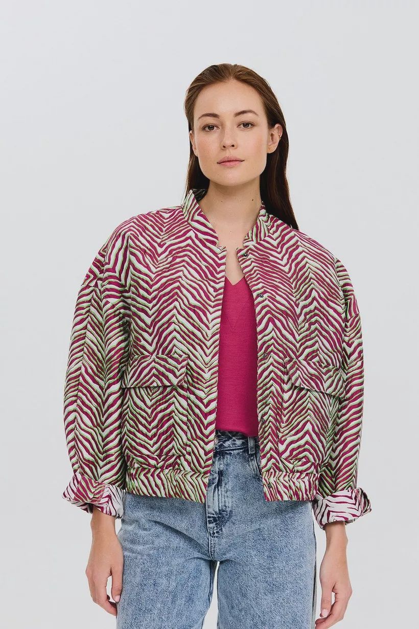Crema short coat