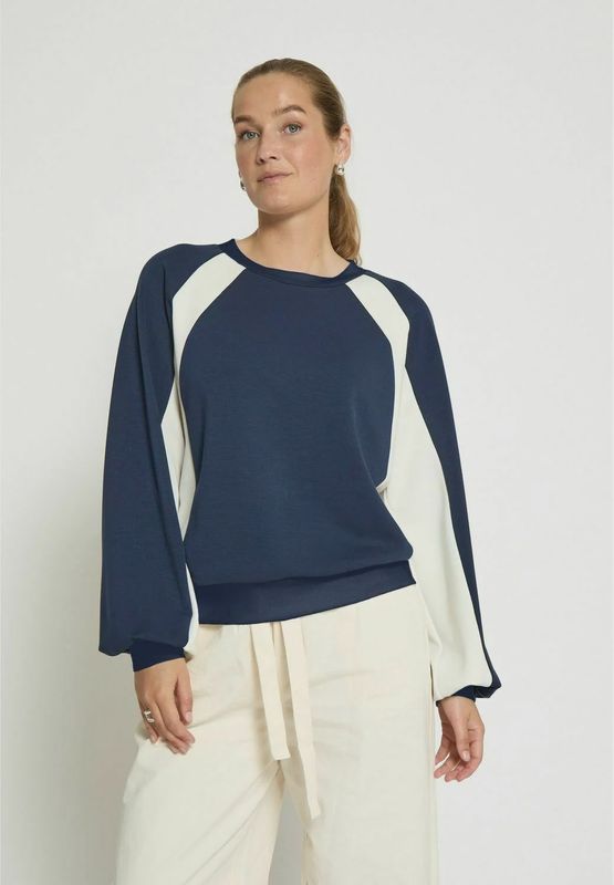 Peppercorn  Dicette Track Sweatshirt