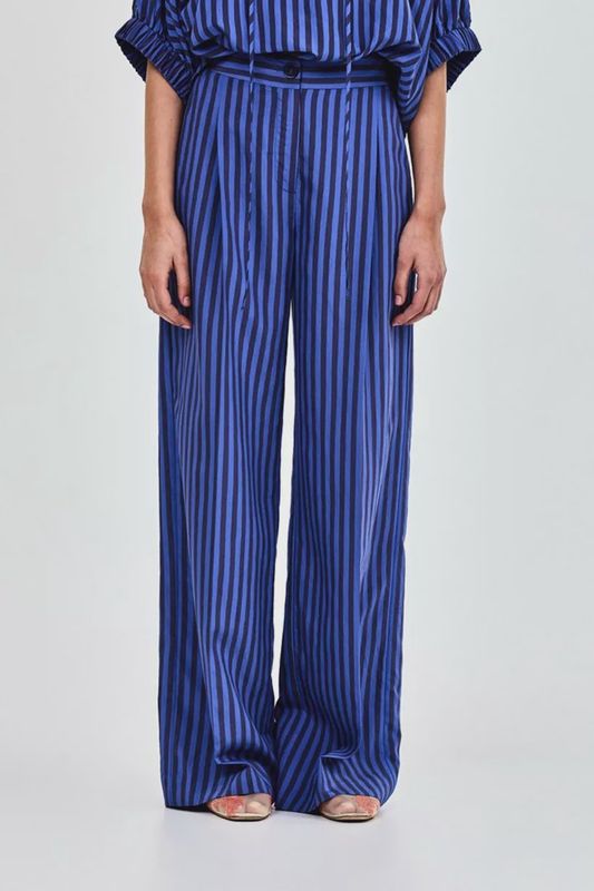 CKS THEO blue medium