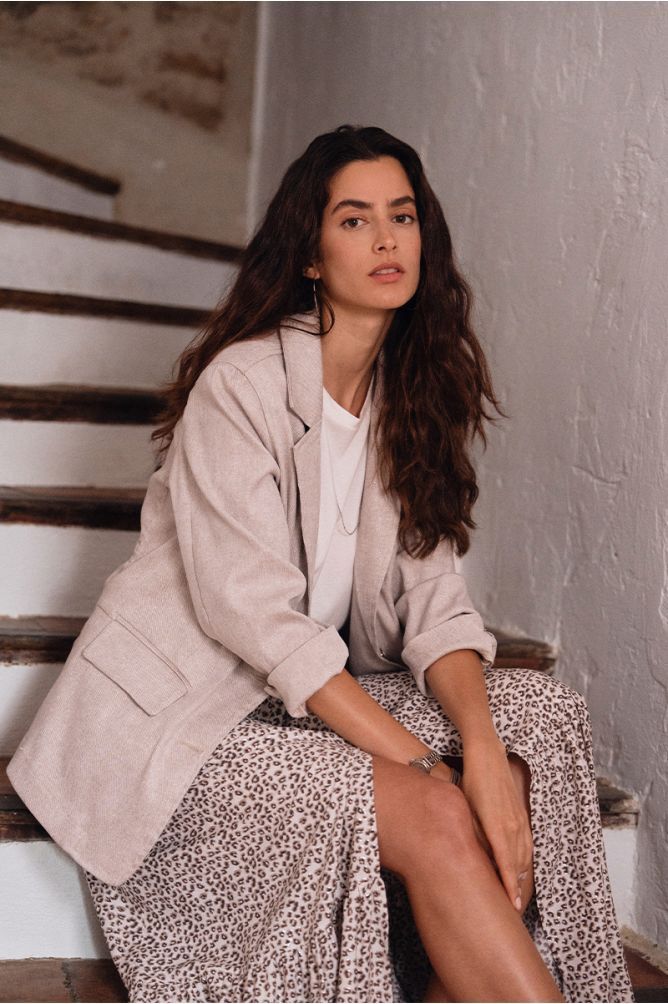 Molly Bracken Woven Blazer Vive