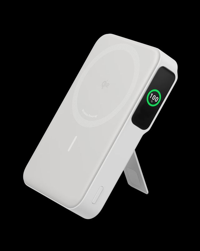 ANKER®️ MagGo with Foldable Stand 10000mAh