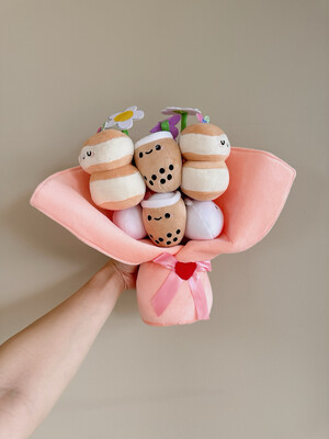 Bouquet with bubble / boba tea plush toy and other cute plush toys