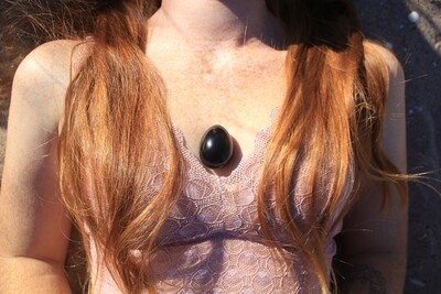 OEUF DE YONI EN OBSIDIENNE