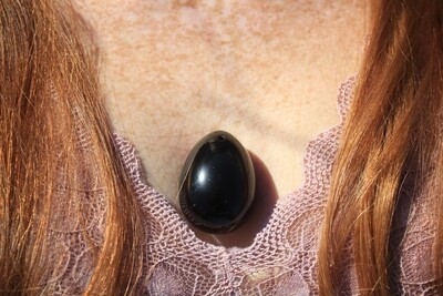OEUF DE YONI EN OBSIDIENNE