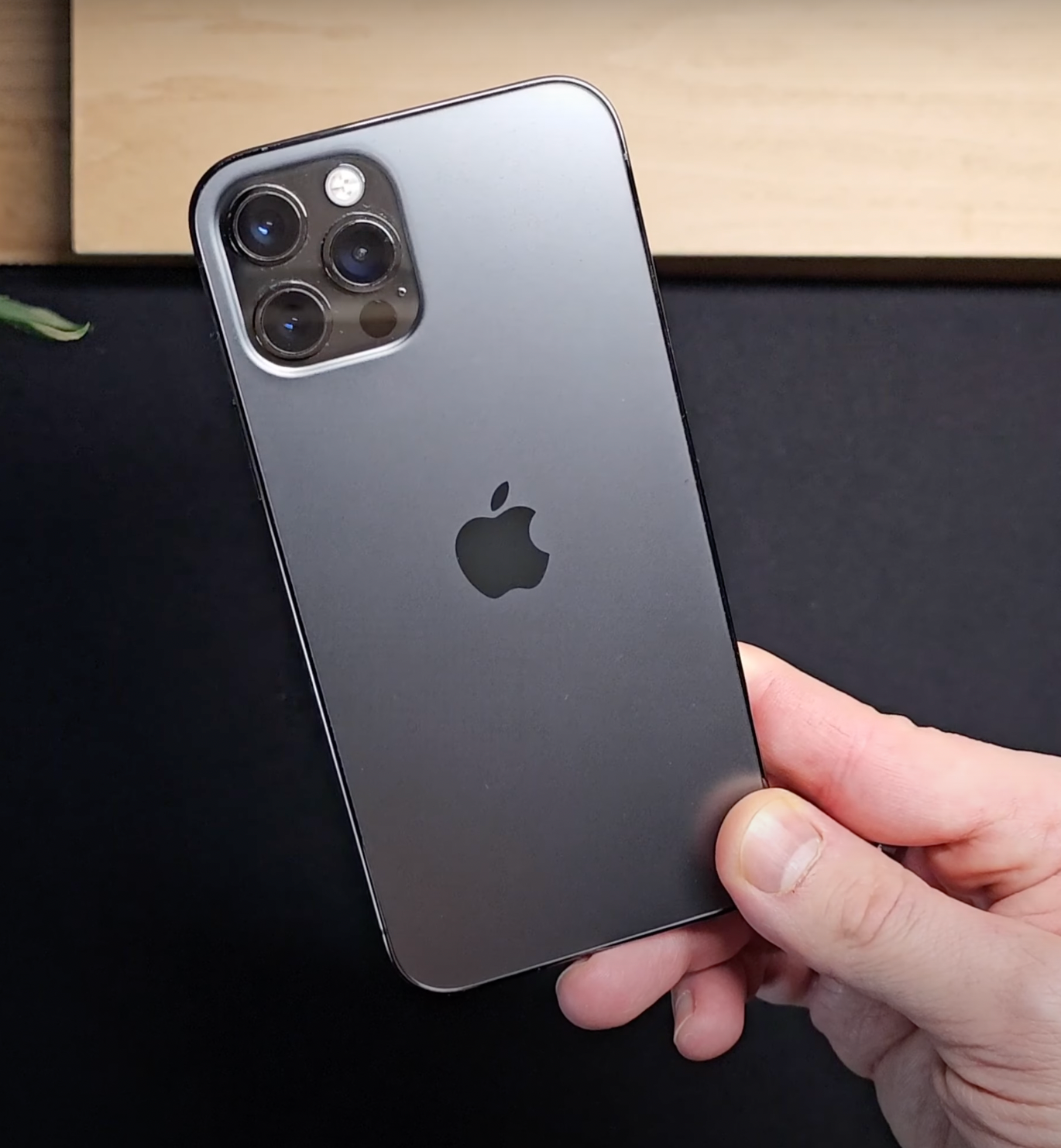 iPhone 12 Hidden Camera Phone: Stealth 4K@60FPS Recording with Seamless Functionality