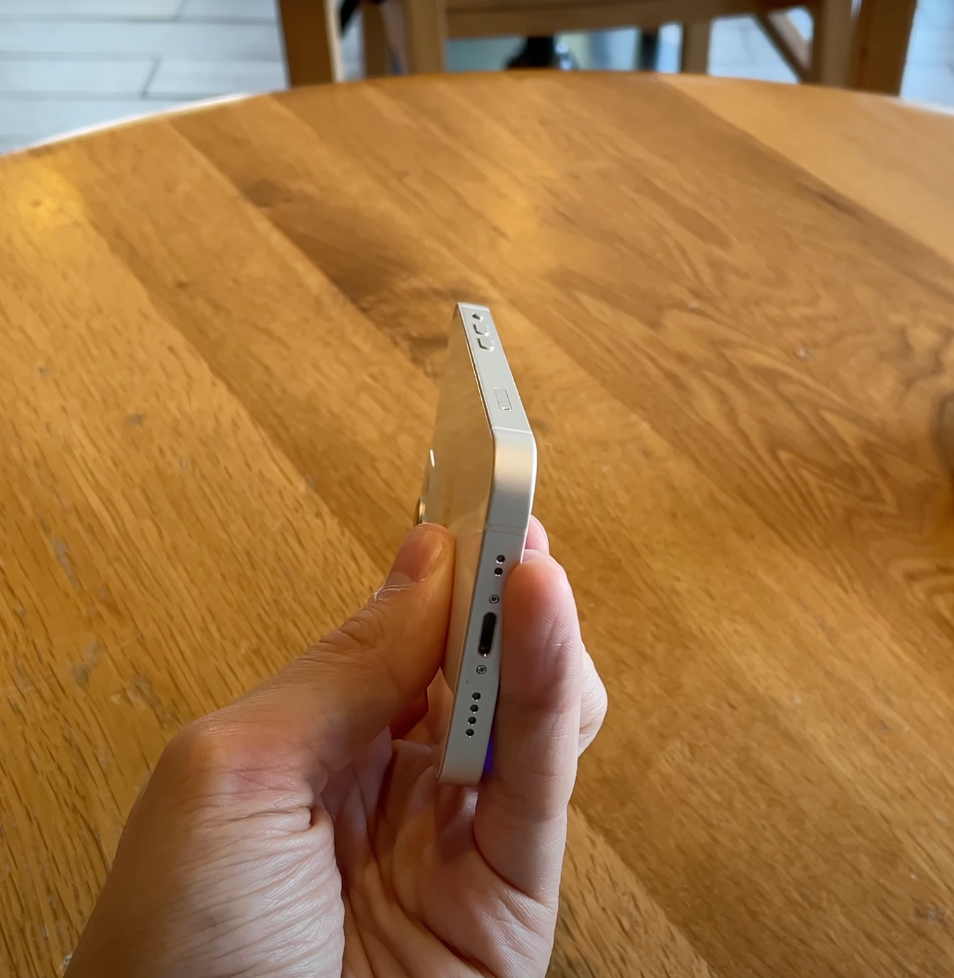 iPhone 12 Mini con Cámara Espía Oculta – Grabación 4K@60FPS con Máxima Discreción