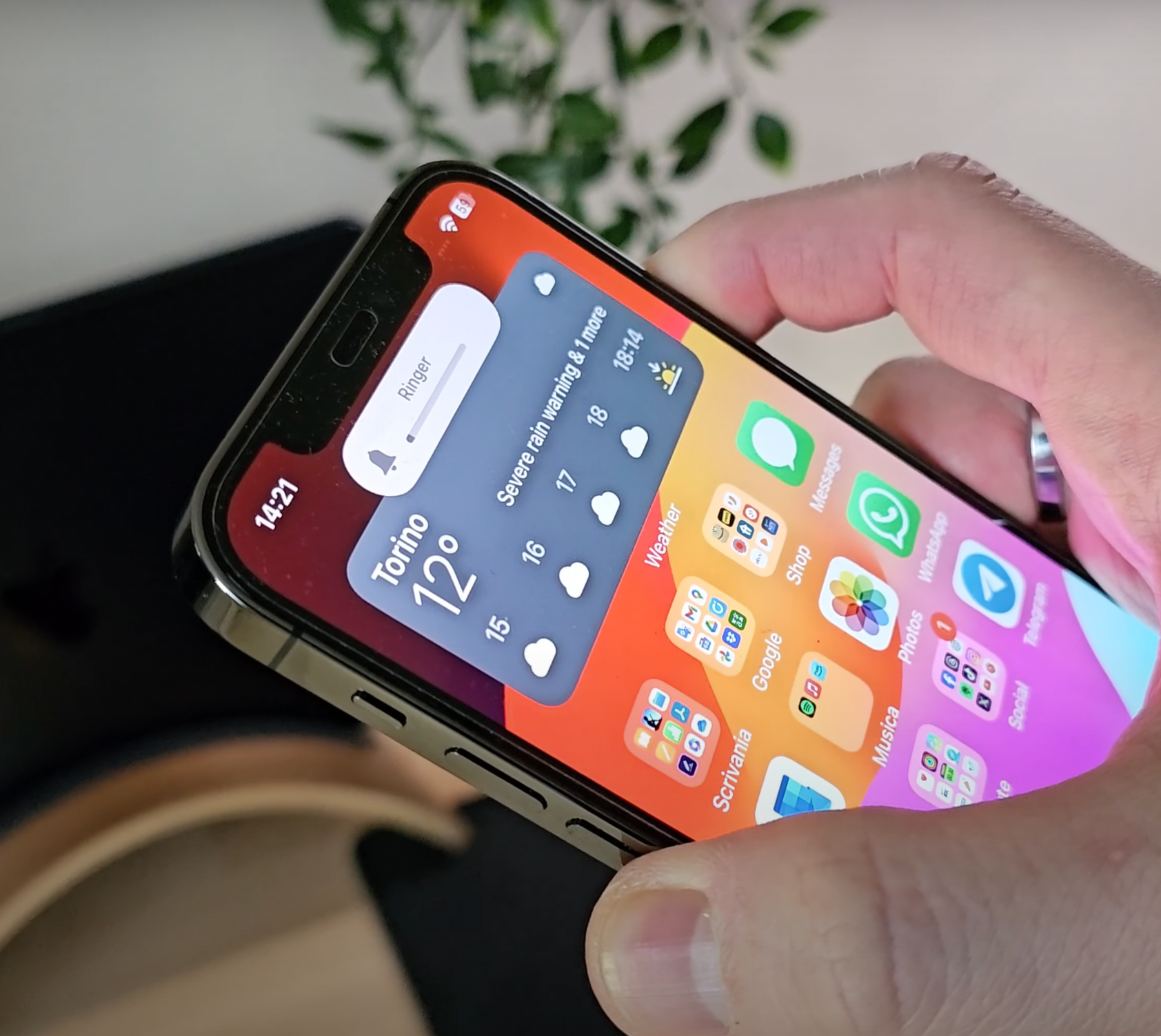 iPhone 12 Pro Spy Camera Phone: Discreet 4K@60FPS Recording with Side Lens