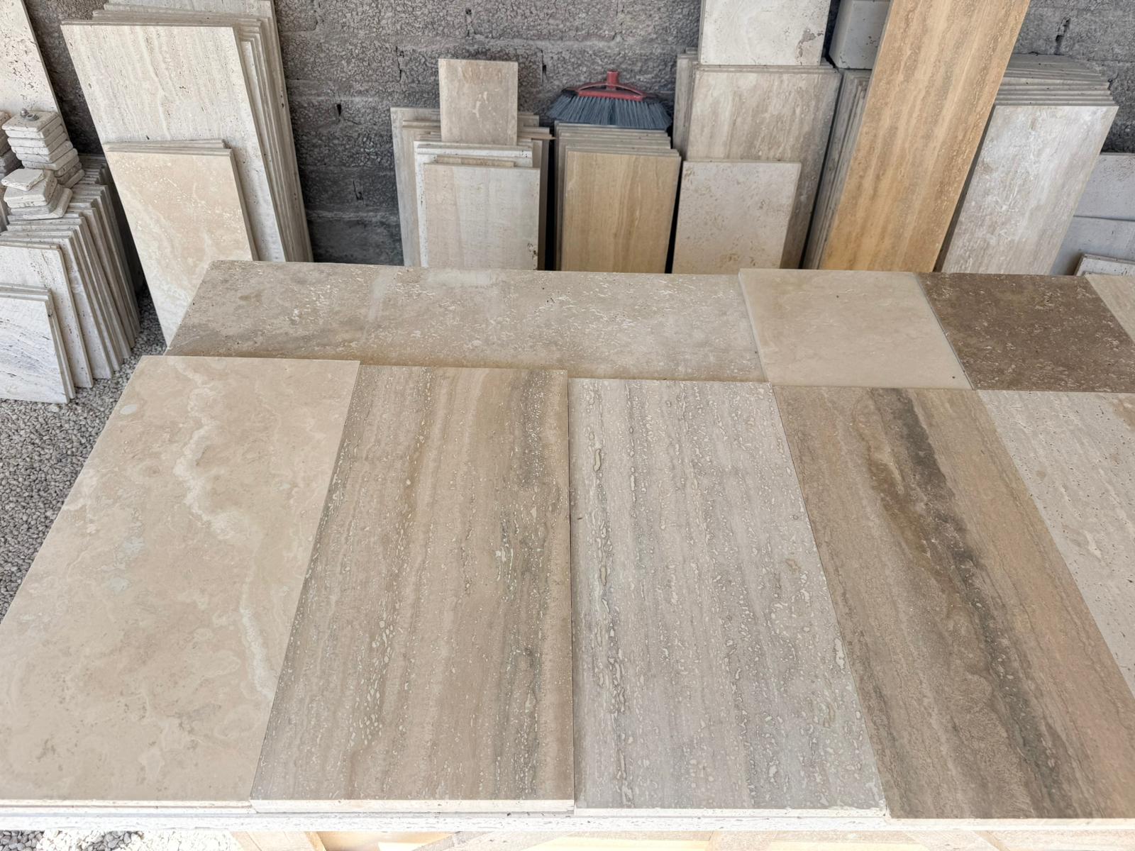 Piastrelle in Travertino Romano per pavimenti e rivestimenti