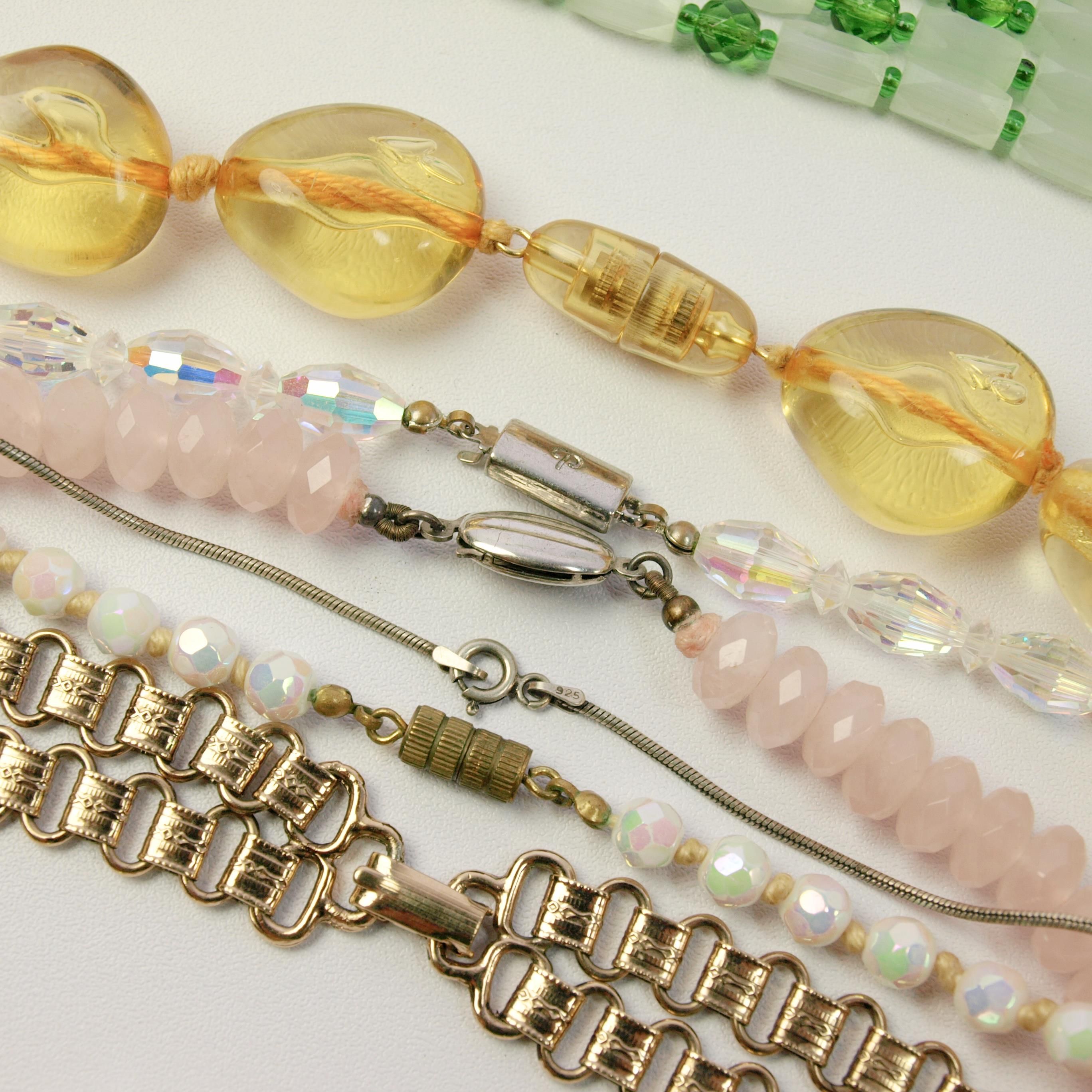 How to Tell if Jewellery Is Truly Vintage