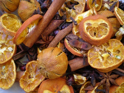 natural christmas wholesale