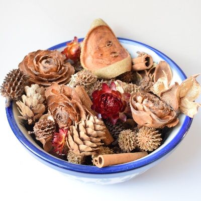 spicy woody home fragrance products