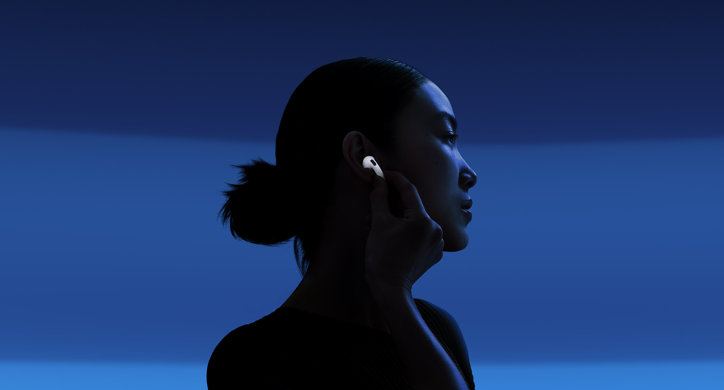 AirPods 5 with Wireless Charging Case