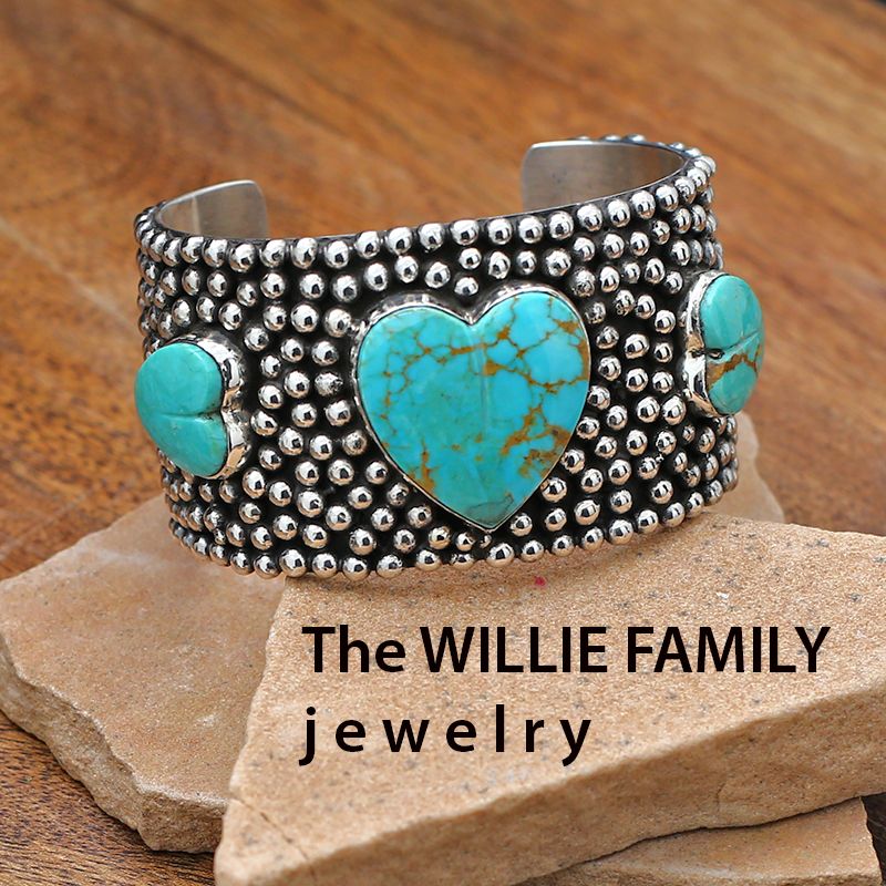 Intense Spiderweb Turquoise Navajo Modernistic Willie Family Native American Jewelry Silver Bracelet Intense Spiderweb Turquoise Navajo Modernistic Willie Family Native American Jewelry Silver Bracelet