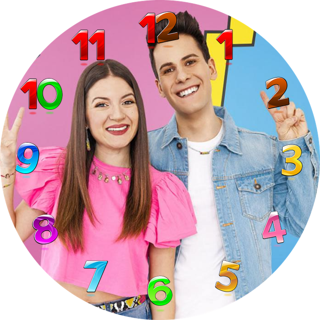 Orologi da parete me contro te personalizzato su CD regalini festa
