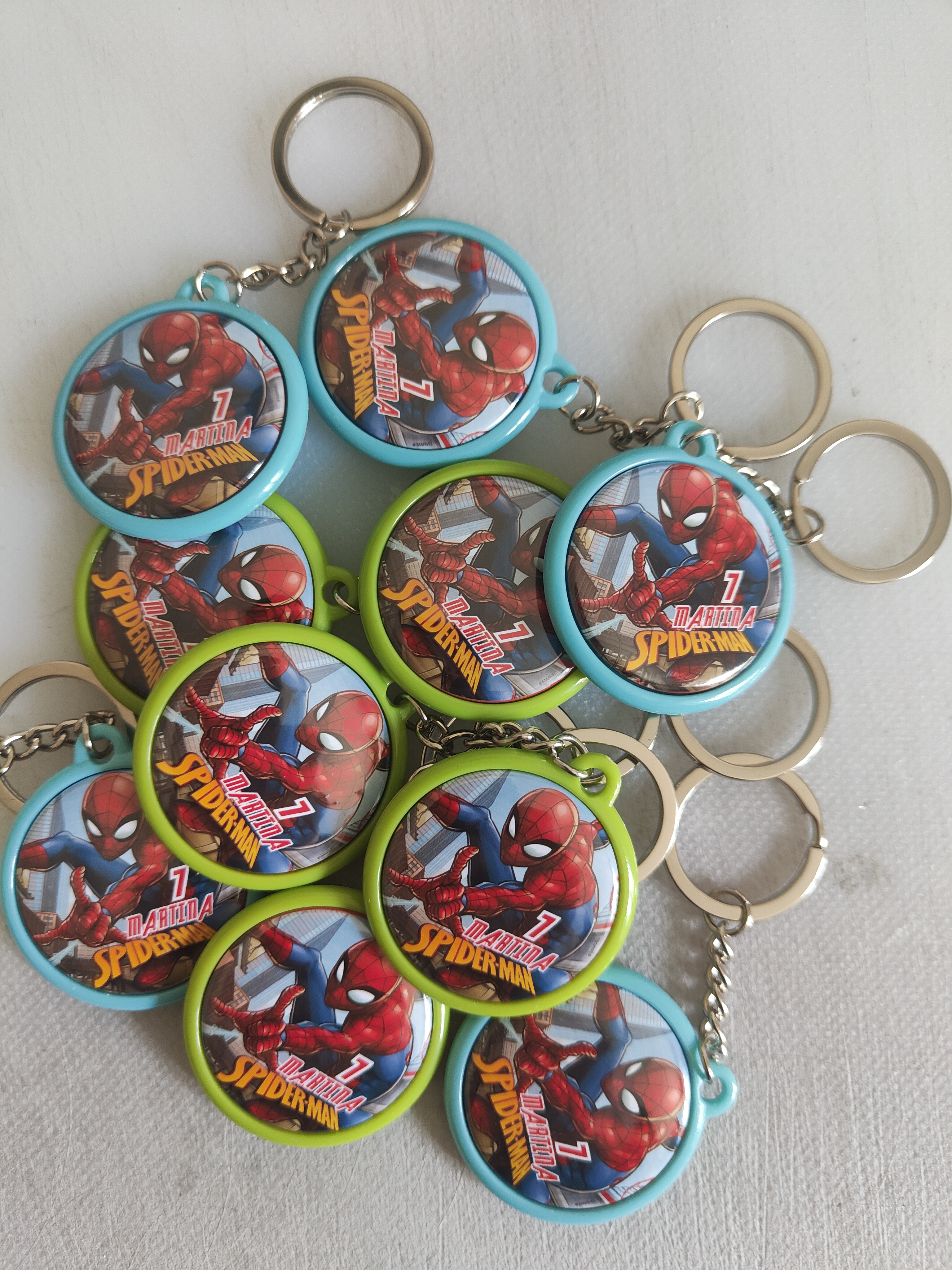 portachiavi e collane spiderman personalizza ciondolo regali fine festa