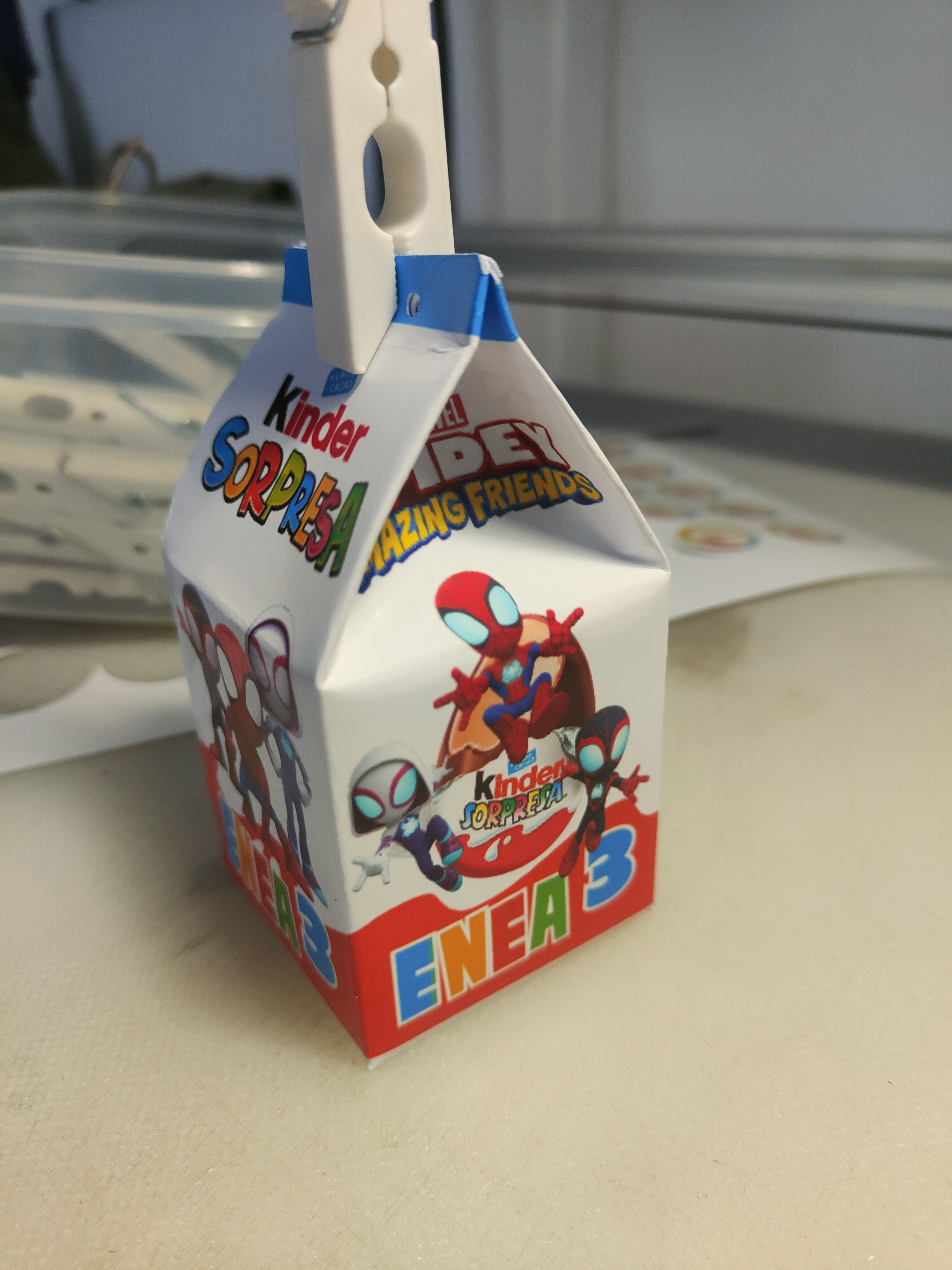 scatoline porta ovetto kinder personalizzata Spidey e i suoi amici (2)