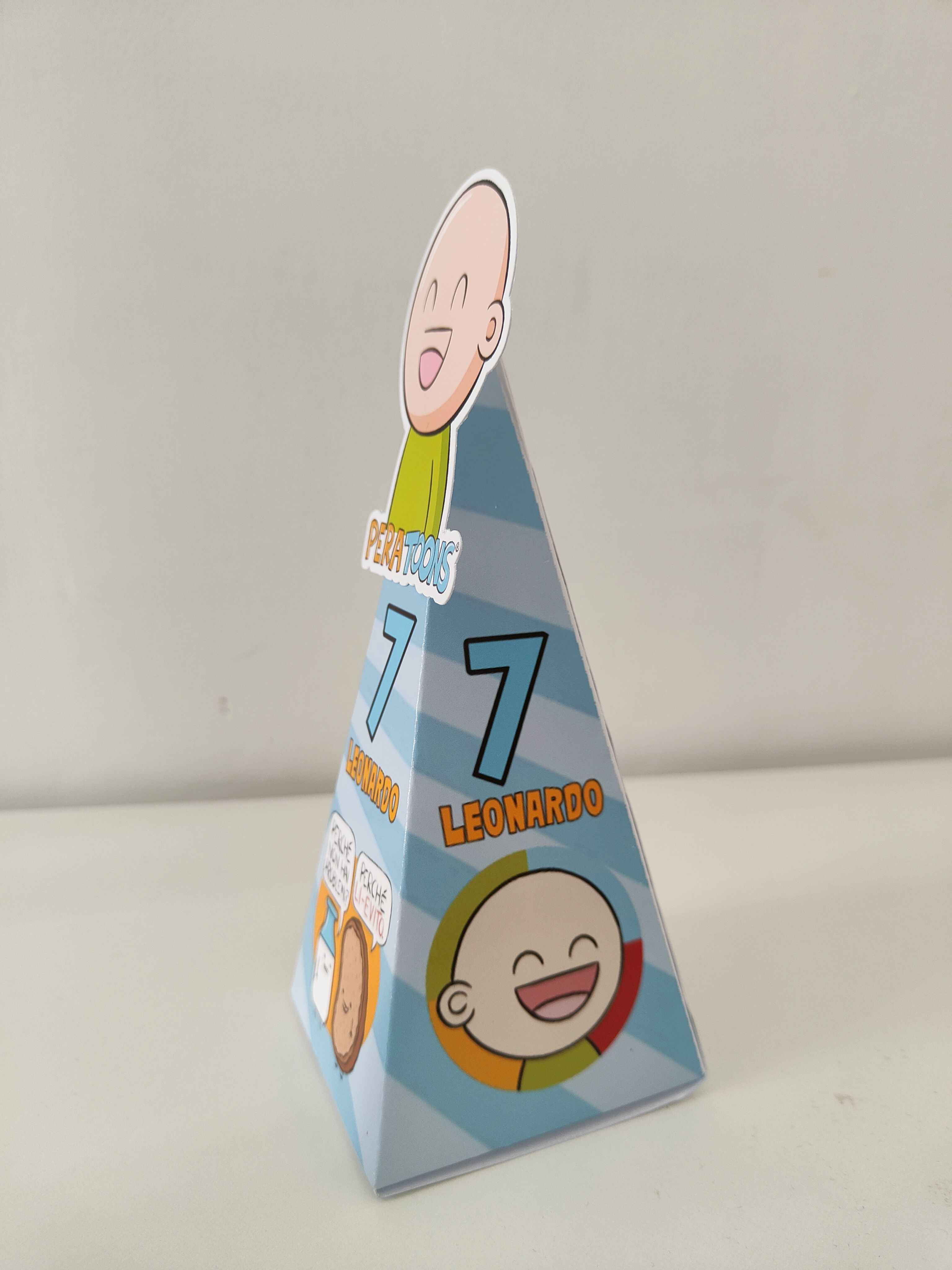 Scatolina piramide Pera Toons personalizza porta regalini festa