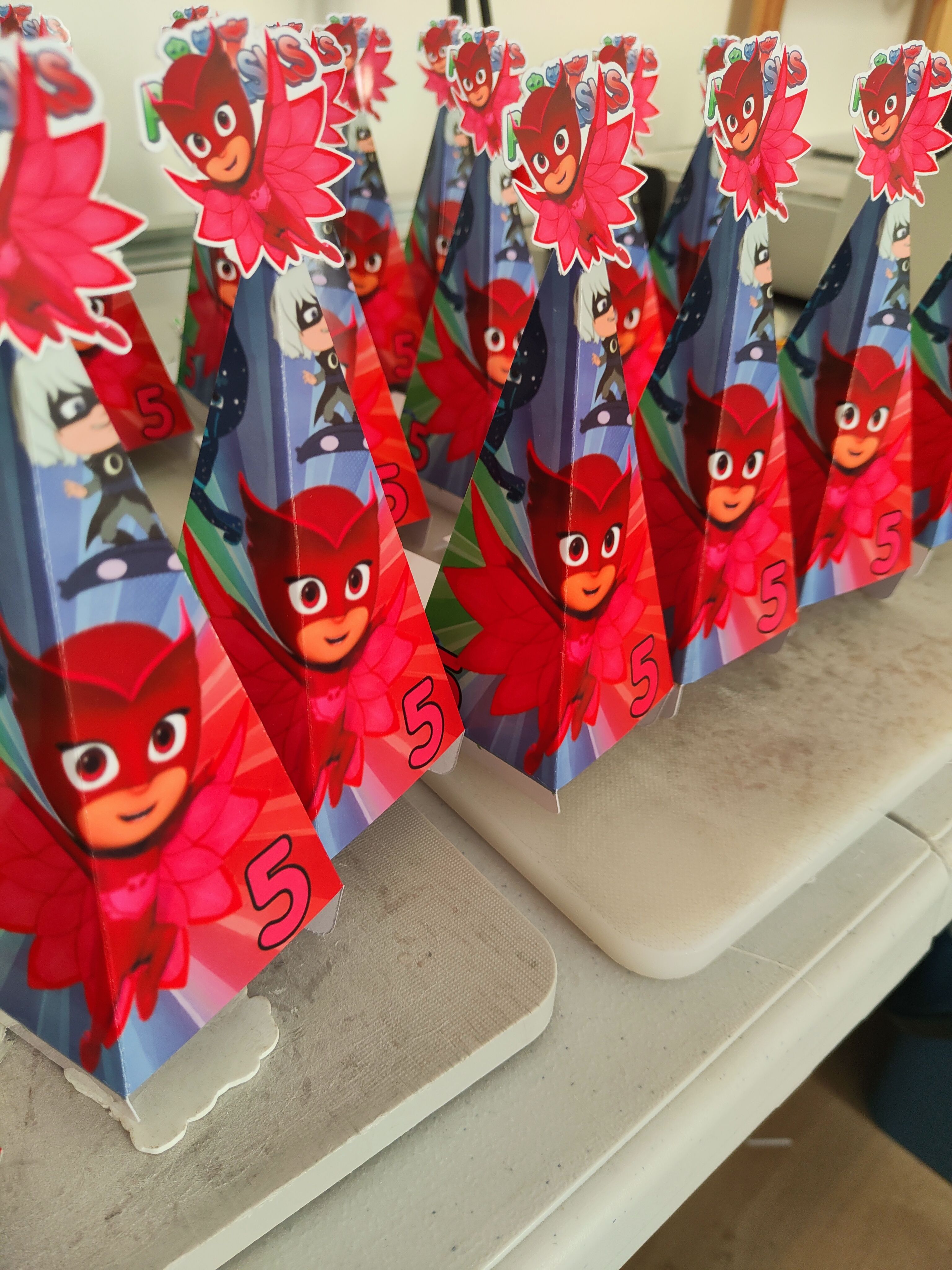 Scatolina Pj Masks piramide porta regalo confetti Bomboniere